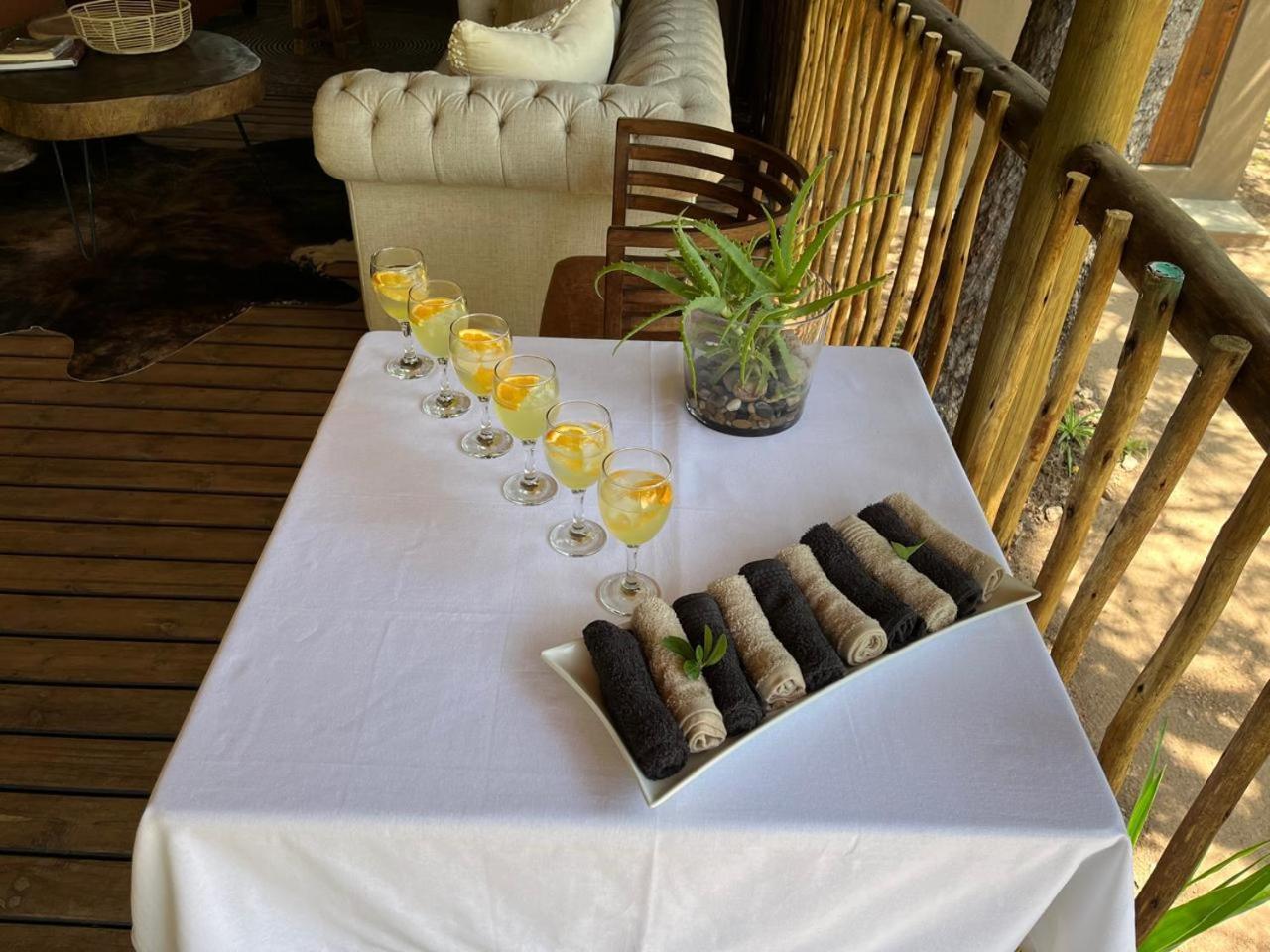 Langa Langa Safari Camp Villa Huntingdon ภายนอก รูปภาพ